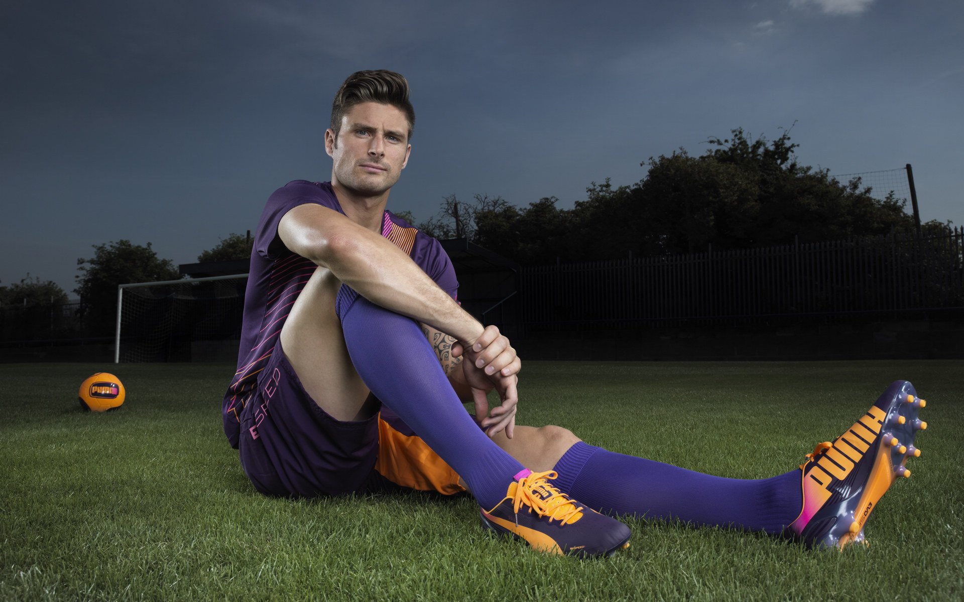 塞内加尔球员戴毛线帽上场,网友笑称“最保暖前锋”,塞内加尔队长是谁