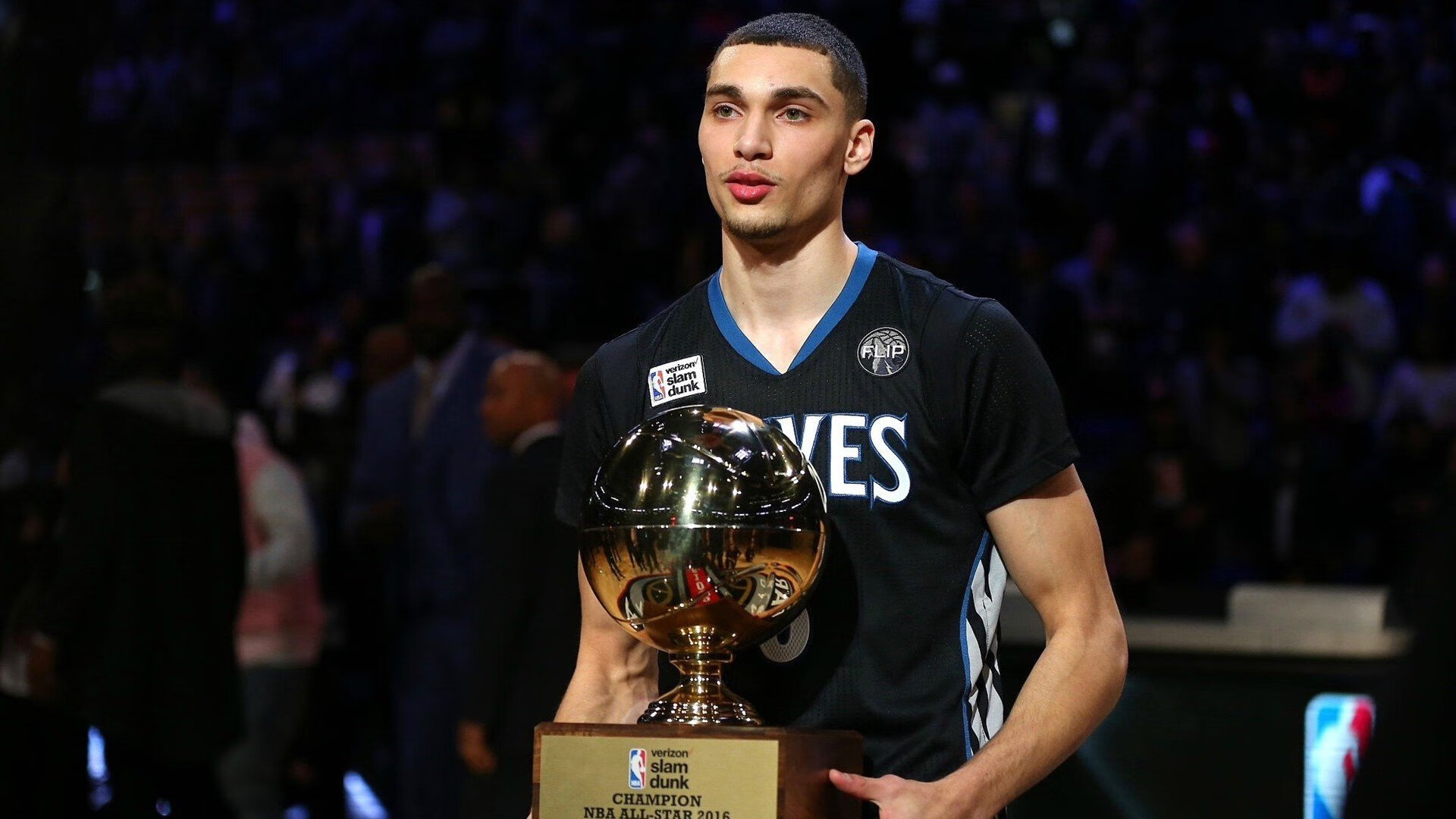 掘金约基奇继续超神表现助力大胜,掘金中锋约基奇厉害吗